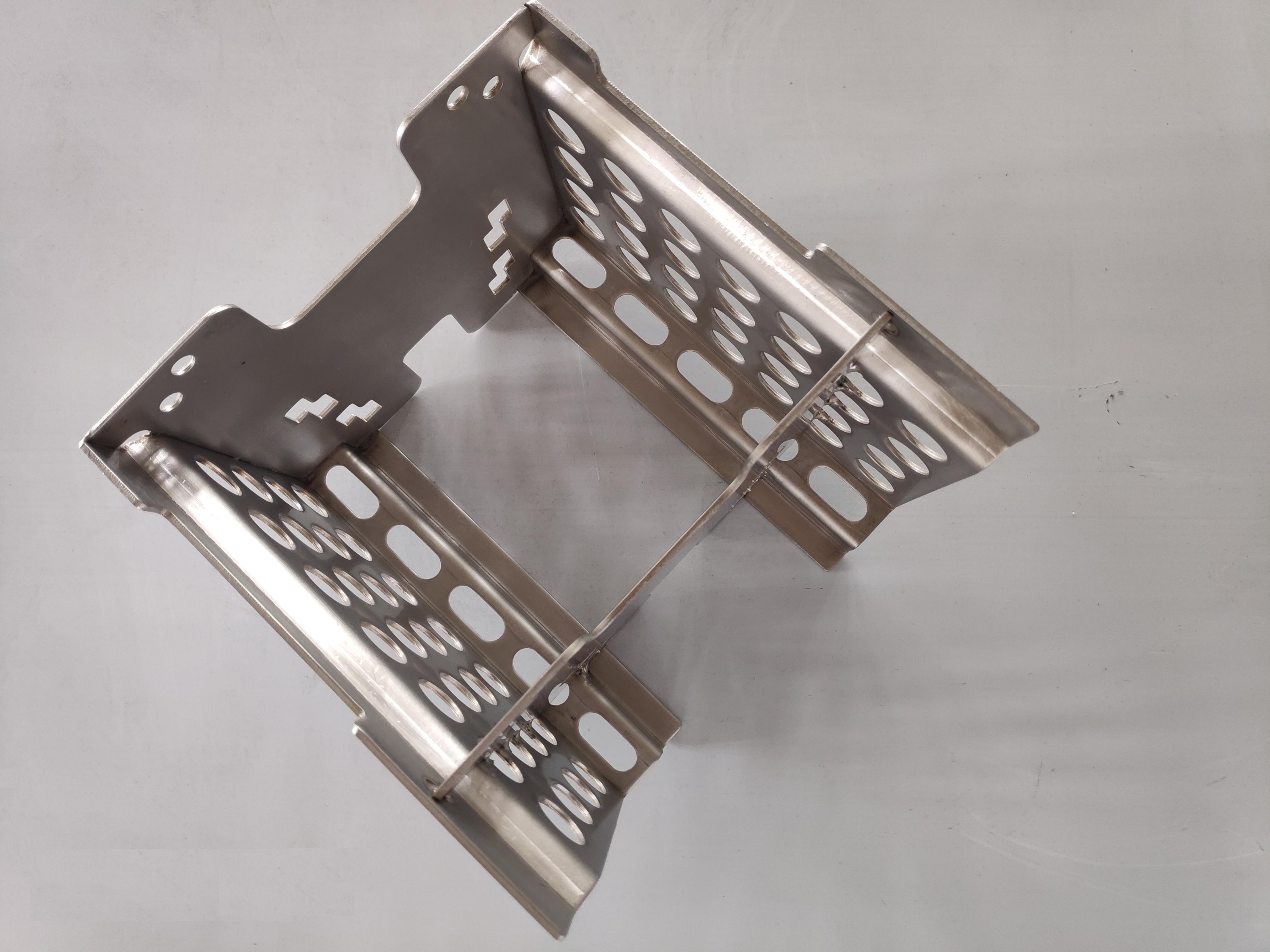 鈑金精密加工11 鈑金精密加工11